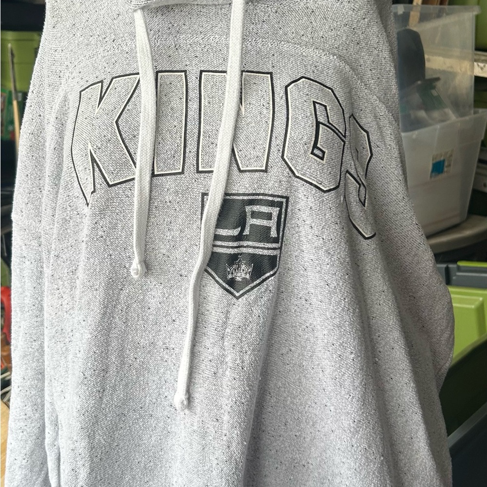 NHL La Kings ladies women hoodie size XL As is condition beach towel like